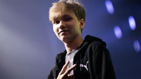 然而在与阿 然而在与阿