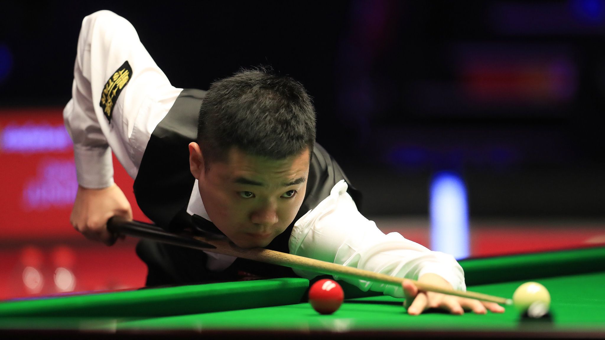 东契奇在比 东契奇在比