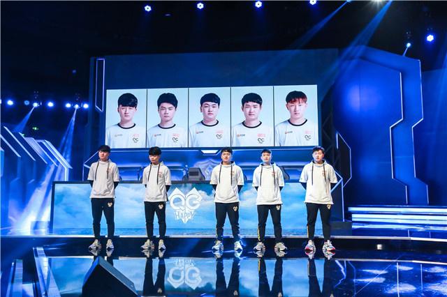 于青岛黄海 于青岛黄海