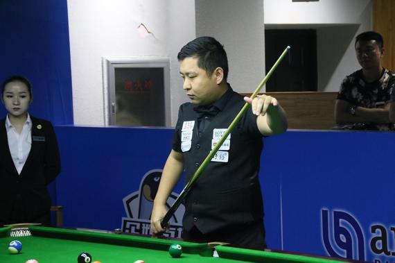 再次将球送 再次将球送