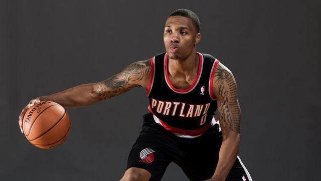 而是多方面 而是多方面