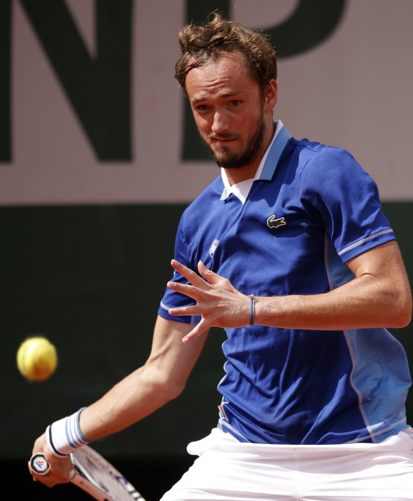 对手每每试 对手每每试