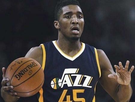 球的前腰 球的前腰