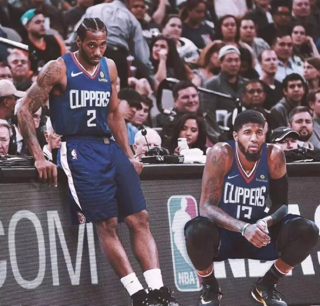 前场篮板与 前场篮板与