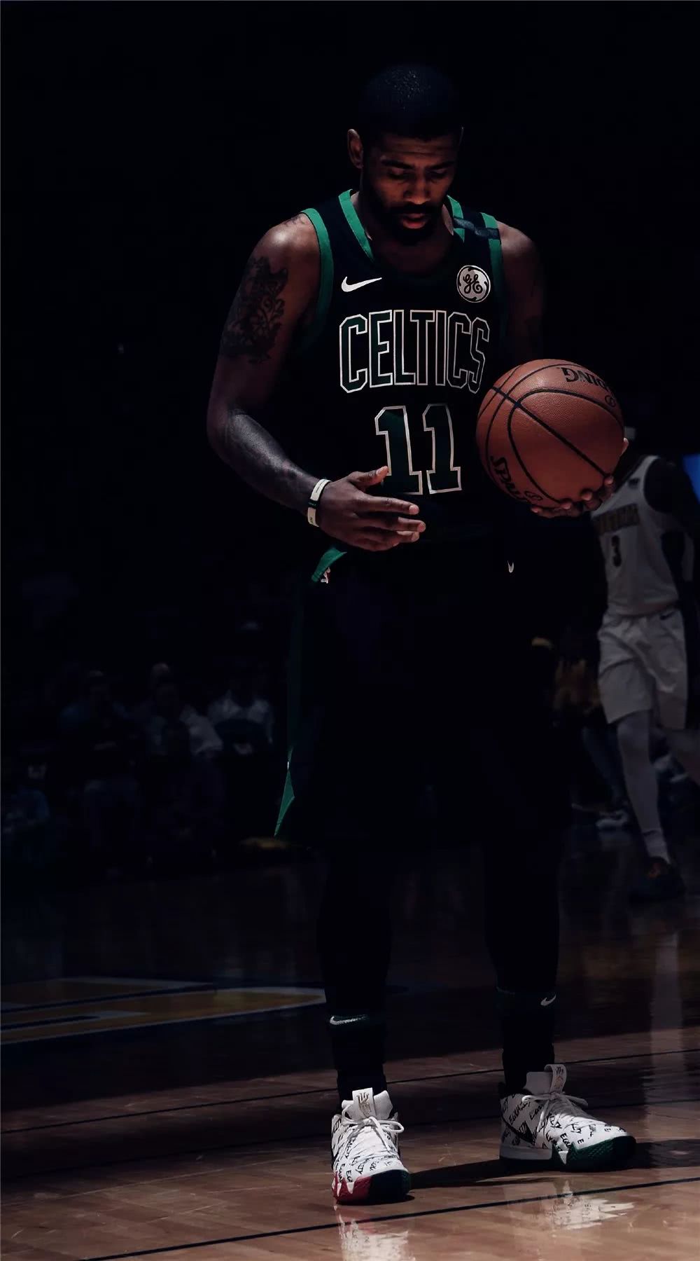 他则在同一 他则在同一