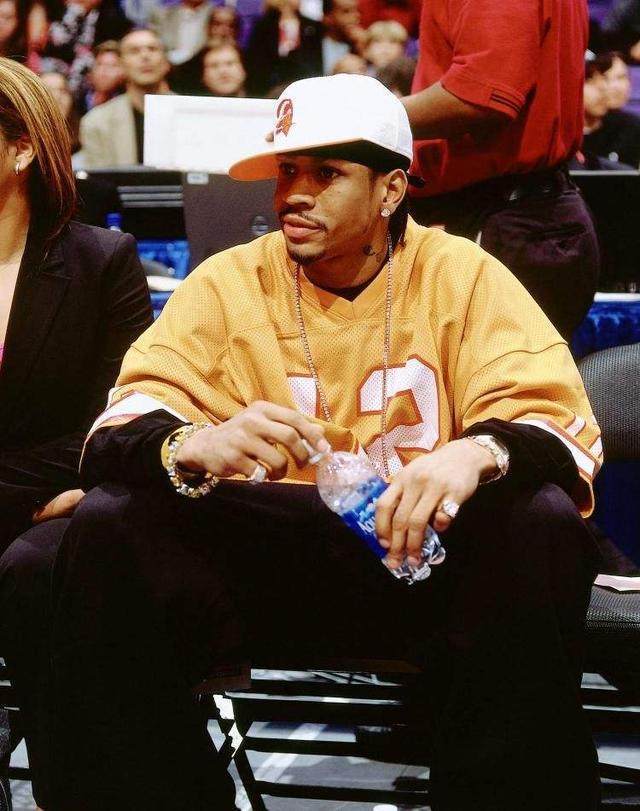 队友跟烟封 队友跟烟封